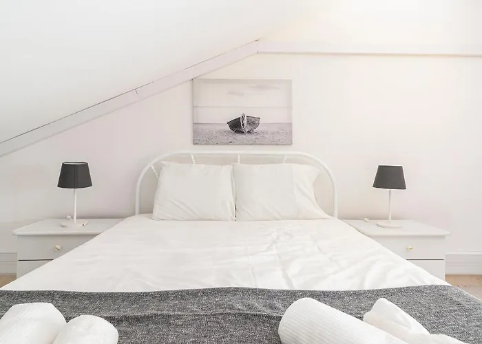 2br Near
